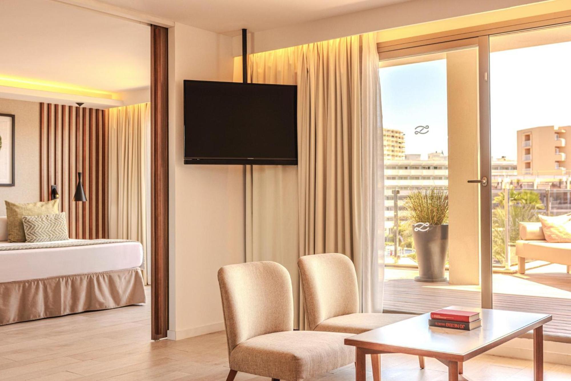 Zafiro Palace Palmanova Kültér fotó