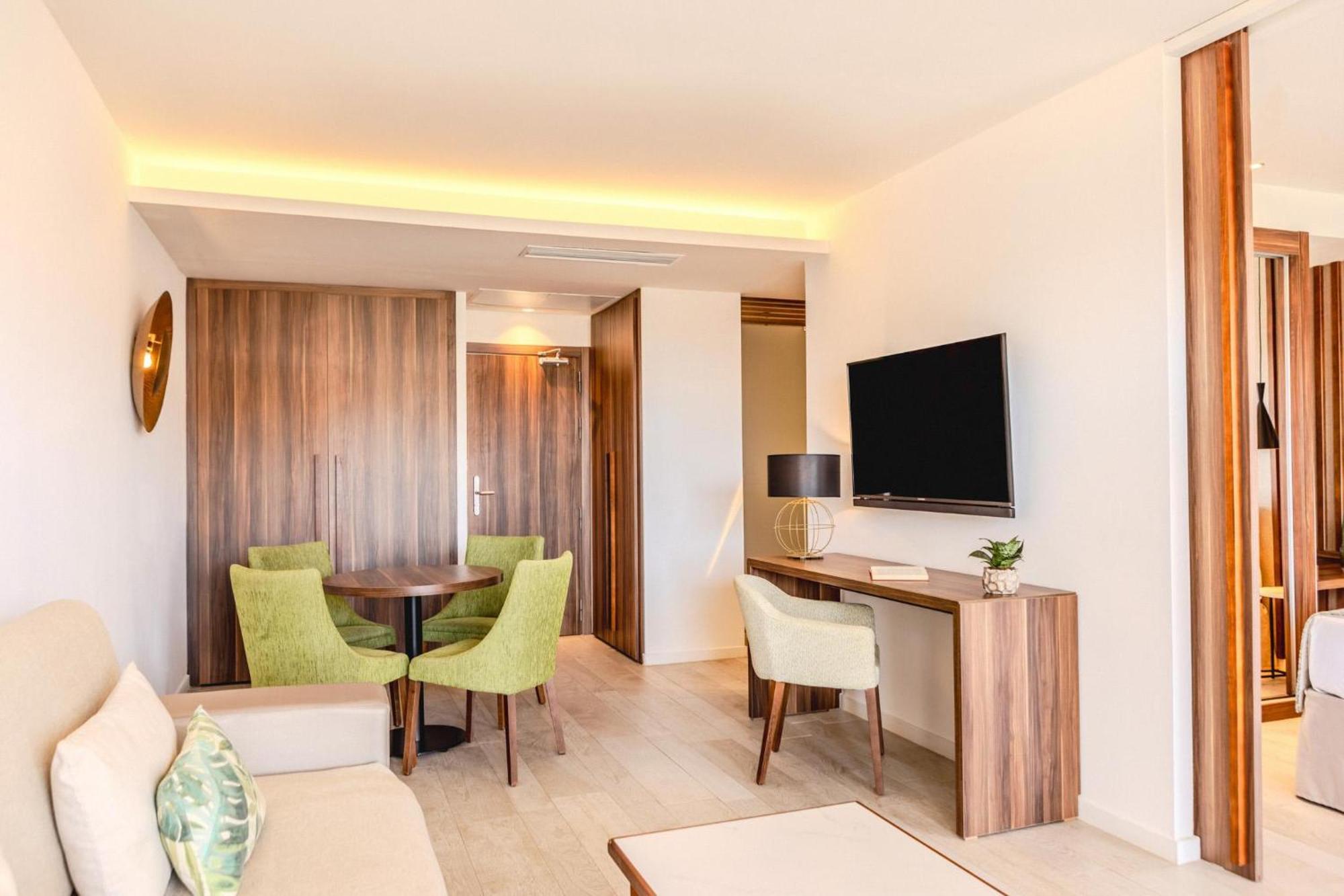 Zafiro Palace Palmanova Kültér fotó