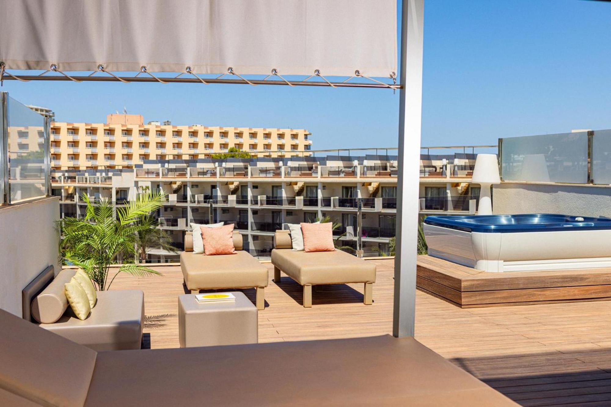Zafiro Palace Palmanova Kültér fotó